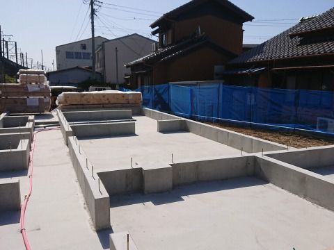 蒲郡市　N様邸　現場状況報告　土台敷き作業 アイキャッチ画像